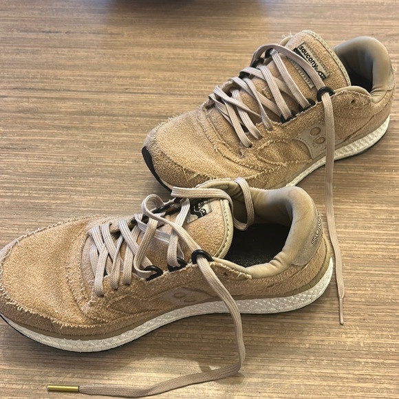 Women’s Saucony Jazz sneakers size 7.5 - Picture 2 of 3